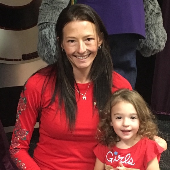 Meet your Posher, Lillian - Picture 6 of 7